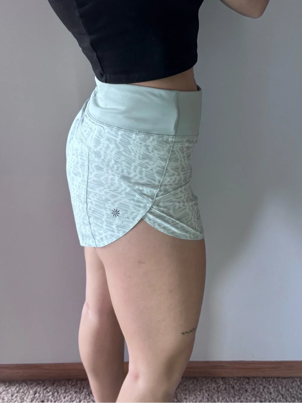Athleta Women’s Light Sage Active Shorts